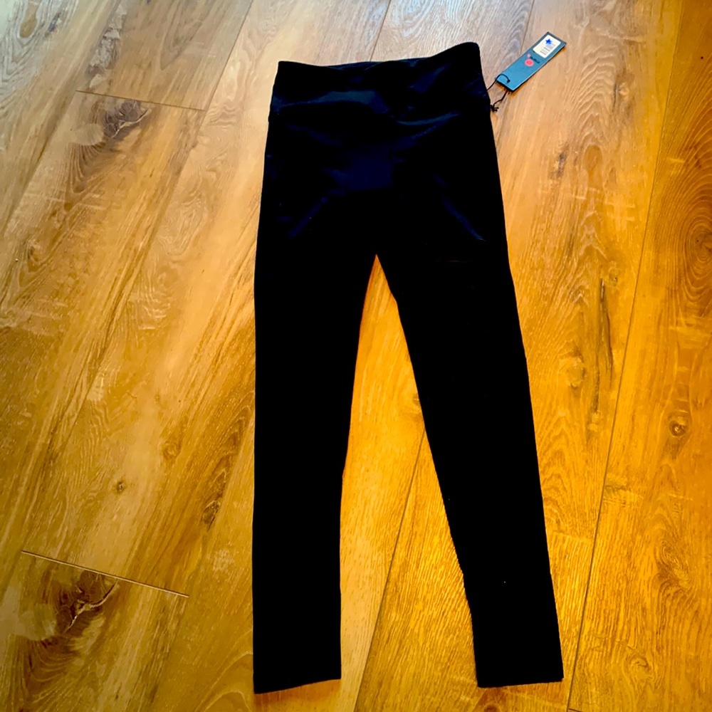 Black cut legging